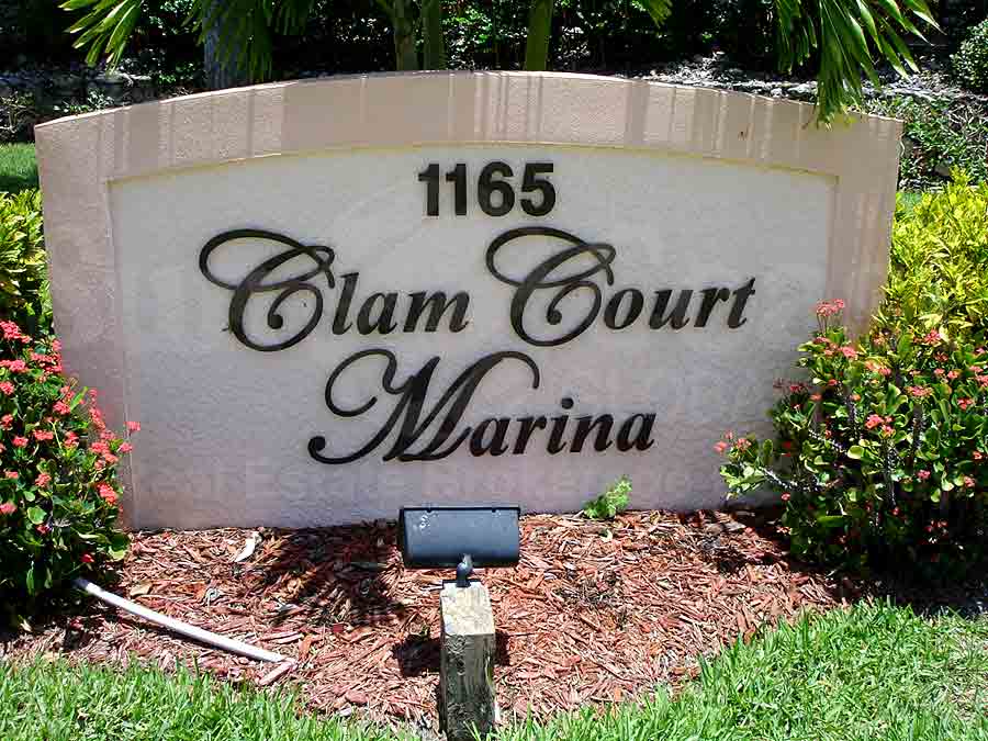 Clam Court Marina Signage